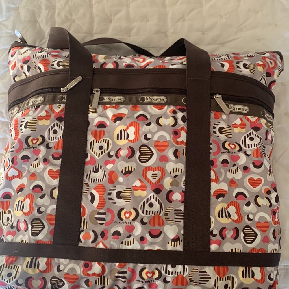 LeSportsac Zip Travel Tote - Picture 4 of 12